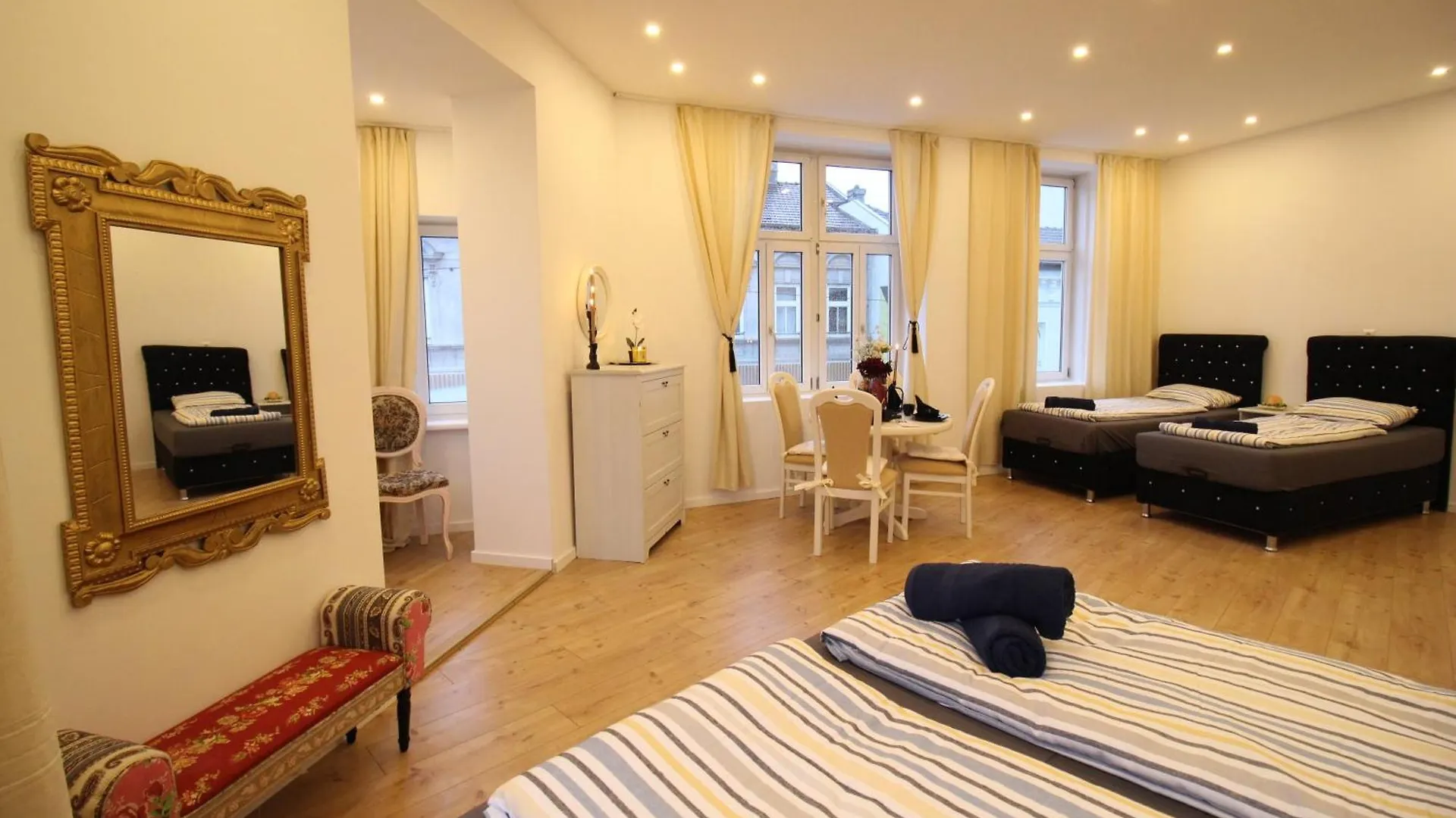 Alloggio in famiglia Comfortable Accommodations In The Alterlaa Area Lv4 Vienna Austria