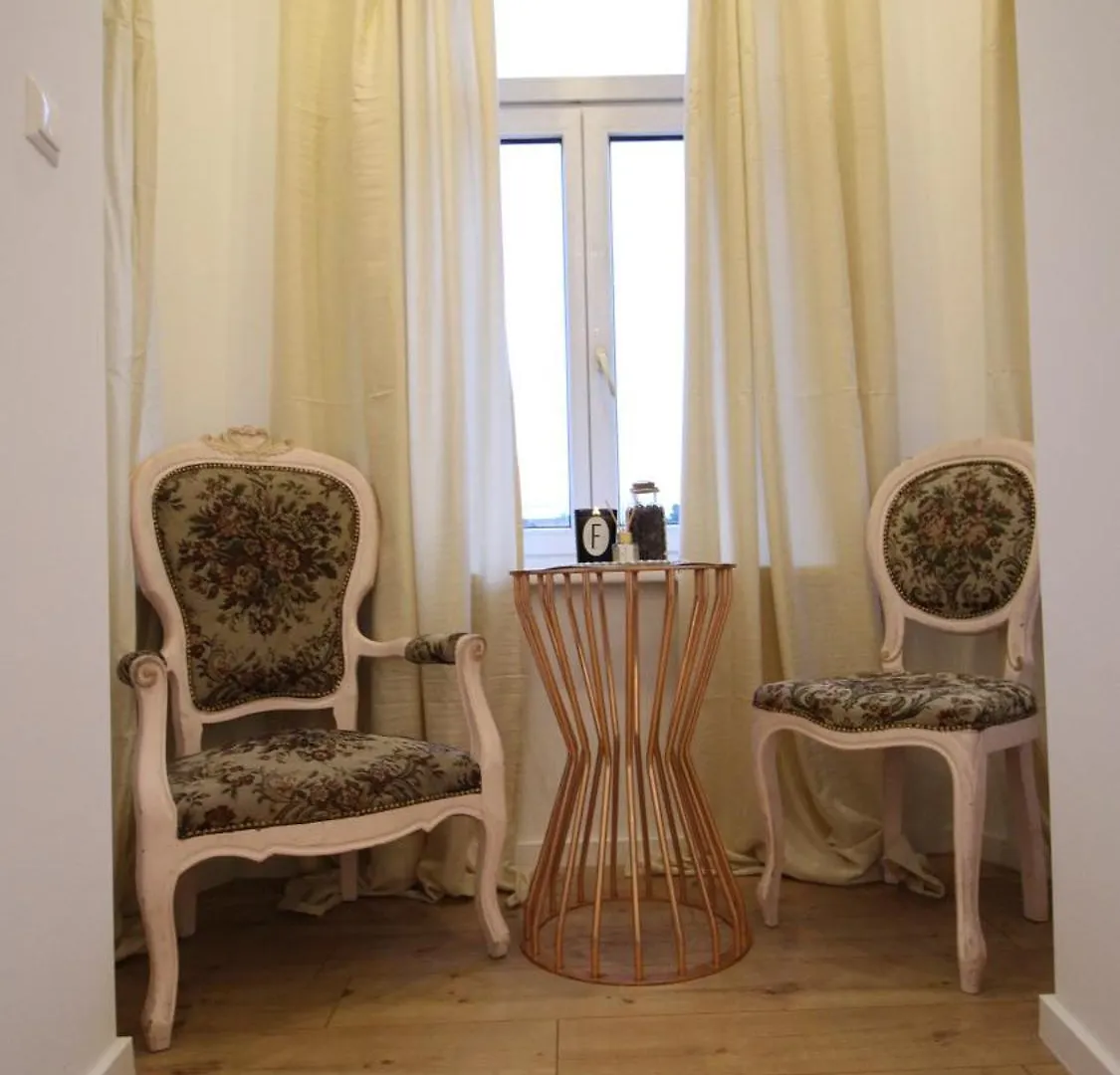 Comfortable Accommodations In The Alterlaa Area Lv4 Vienna Alloggio in famiglia