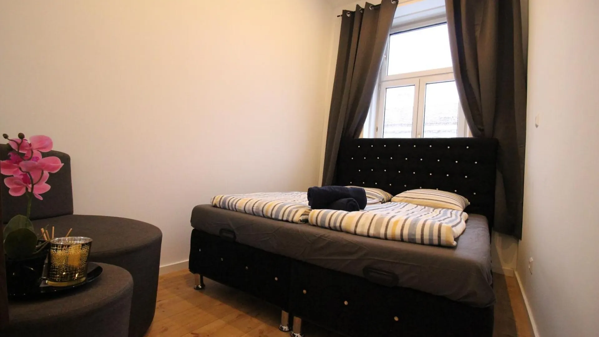 וינה Comfortable Accommodations In The Alterlaa Area Lv4 0*,  אוסטריה