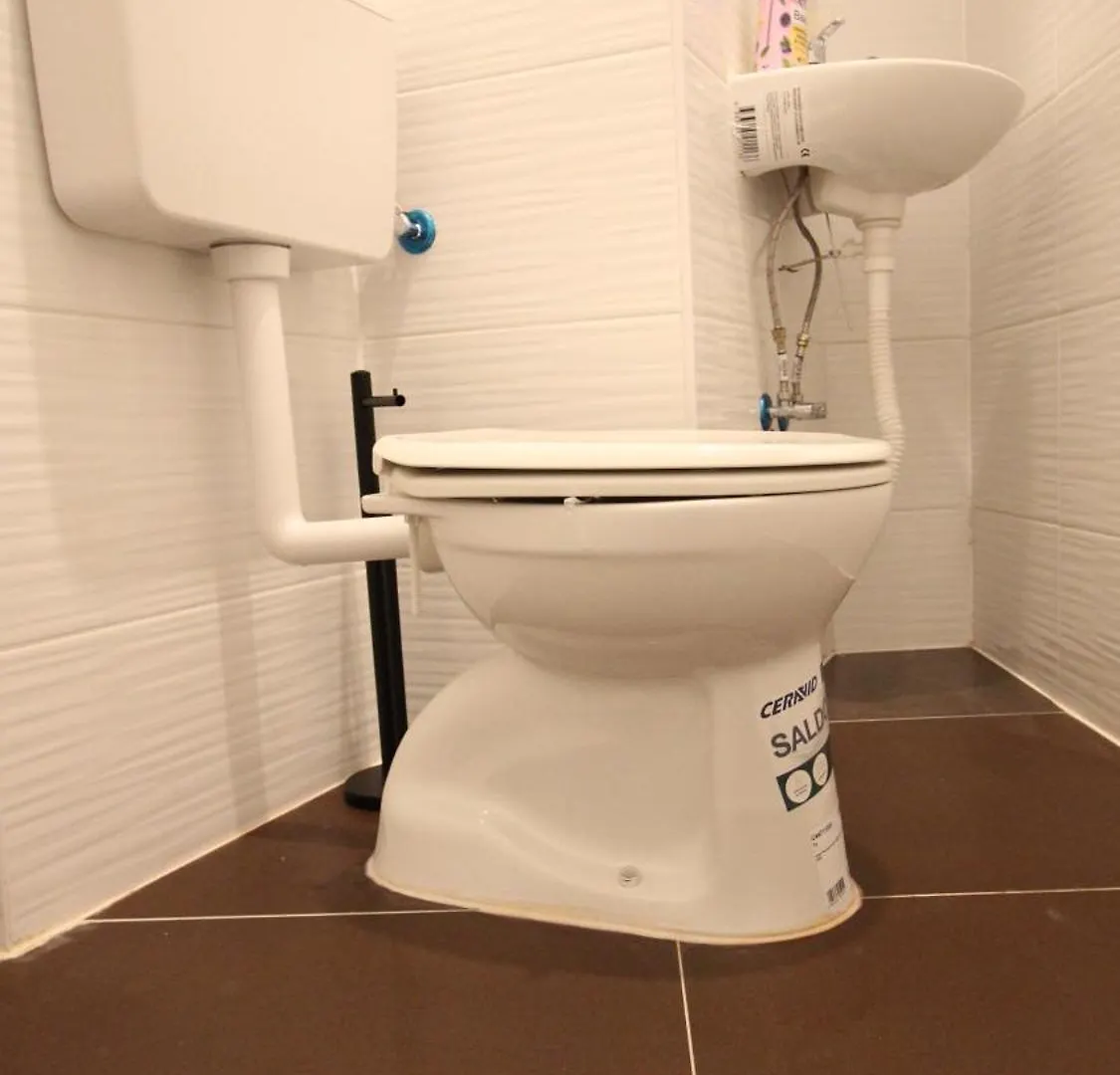 וינה Comfortable Accommodations In The Alterlaa Area Lv4 בית אירוח